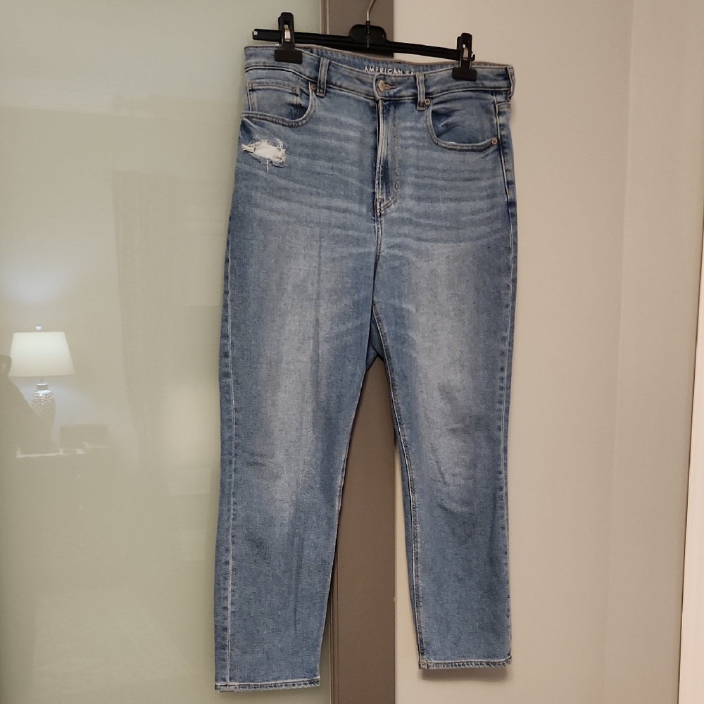 American Eagle Outfitters Size 12 Mom Jeans